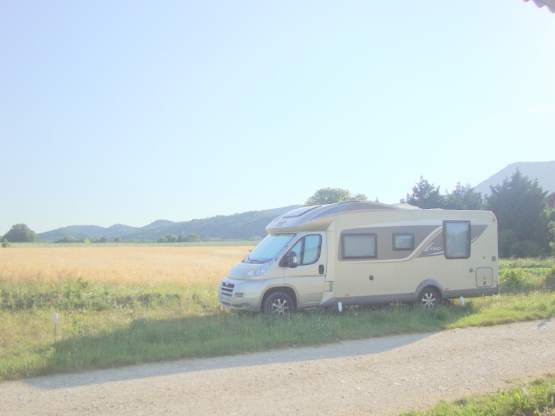 Aire camping-car  Baume-Cornillane (26120) - Photo 1